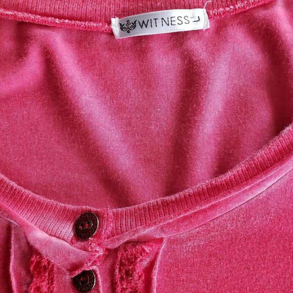 Witness red long sleeve mineral wash tee lace inserts on sleeves Large - Picture 5 of 7